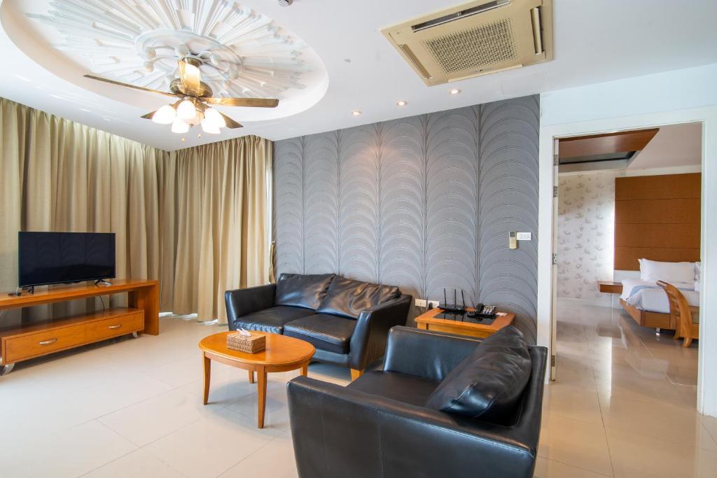 Royal Beach View Pattaya Ngoại thất bức ảnh