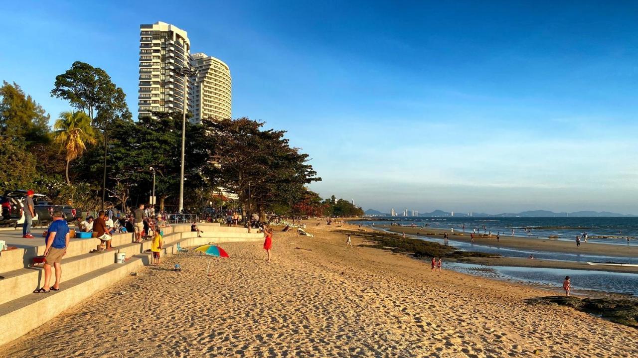 Royal Beach View Pattaya Ngoại thất bức ảnh