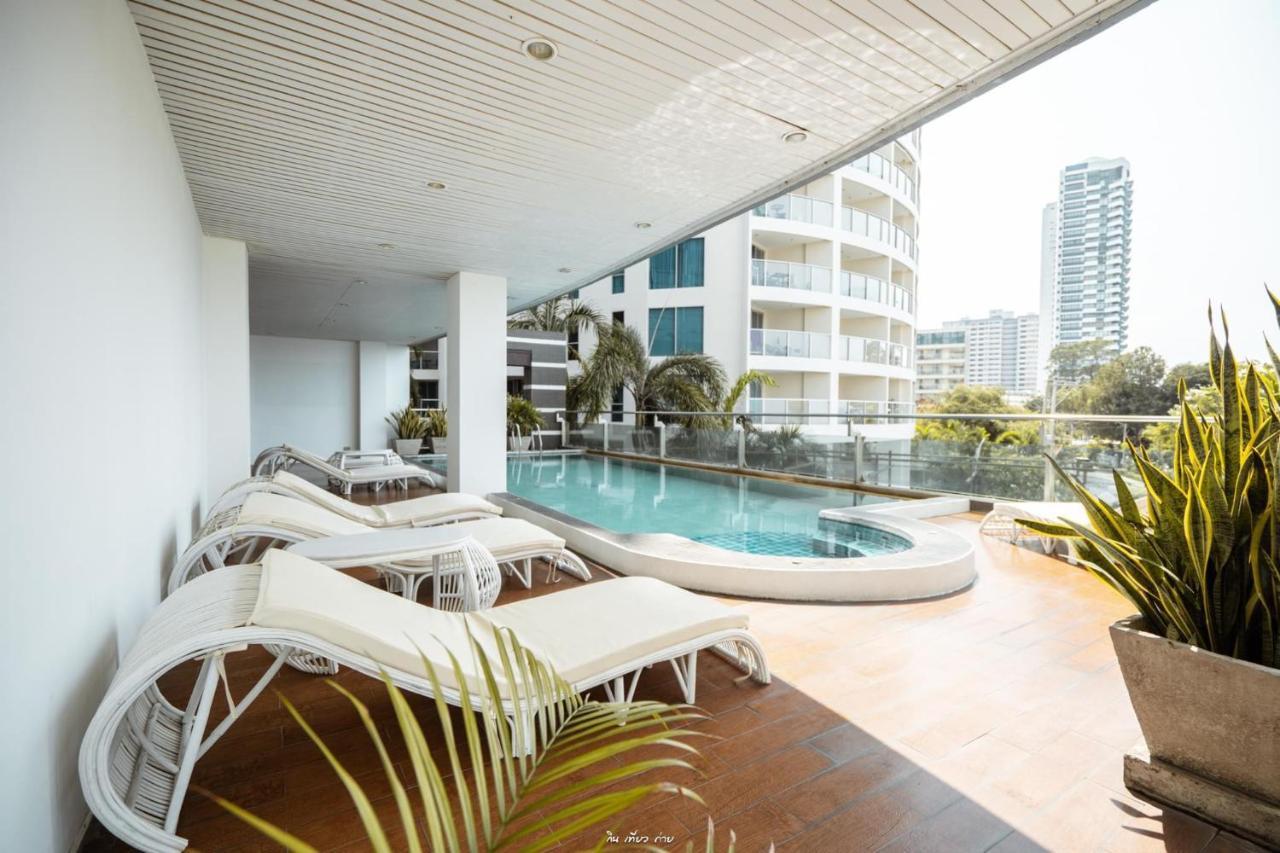Royal Beach View Pattaya Ngoại thất bức ảnh