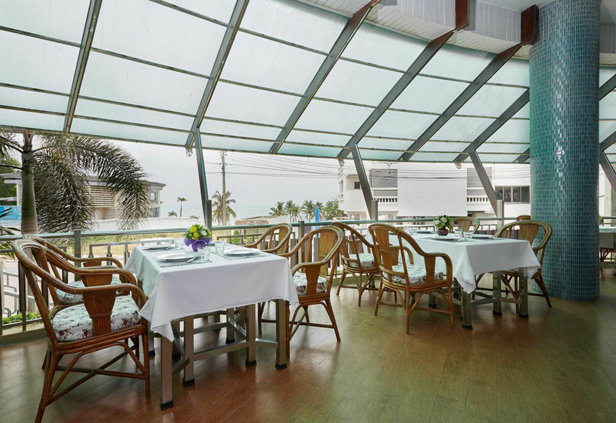 Royal Beach View Pattaya Ngoại thất bức ảnh